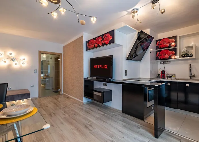 Apartament Deluxe With 2 Bedroom In Center Varna