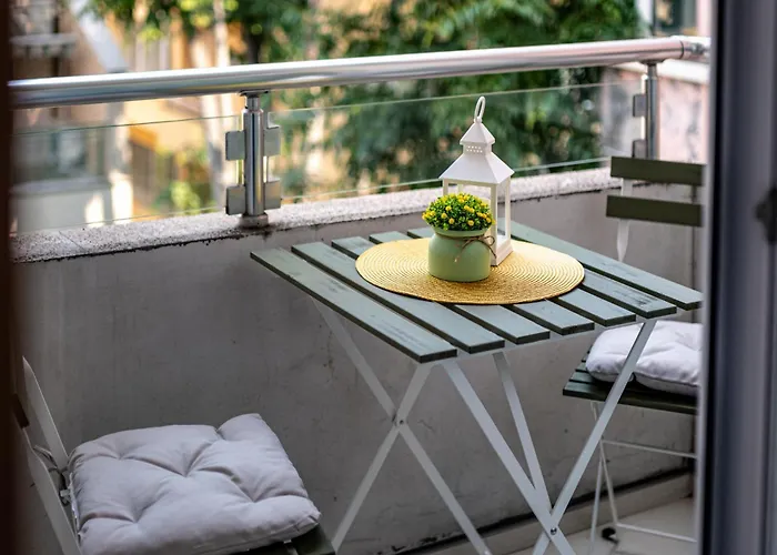 Deluxe With 2 Bedroom In Center