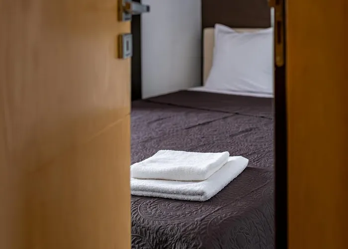 Deluxe With 2 Bedroom In Center Apartament Varna