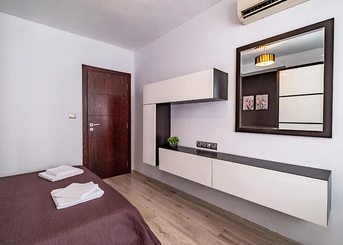 Apartament Deluxe With 2 Bedroom In Center Varna
