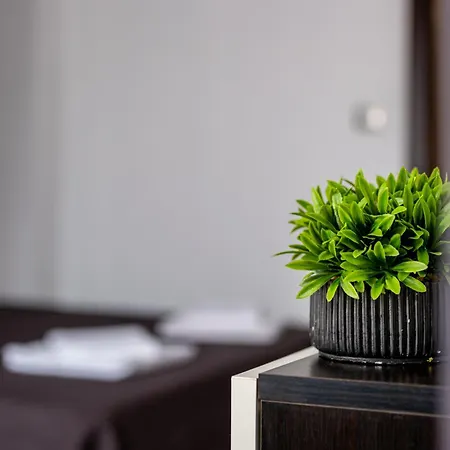 Deluxe With 2 Bedroom In Center * Varna