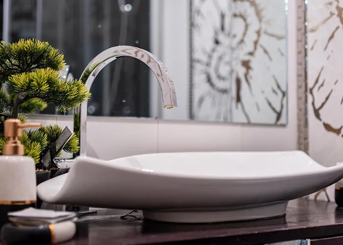 Deluxe With 2 Bedroom In Center Apartmán