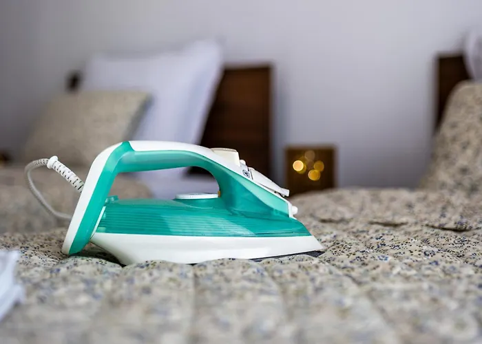 Deluxe With 2 Bedroom In Center Apartment *